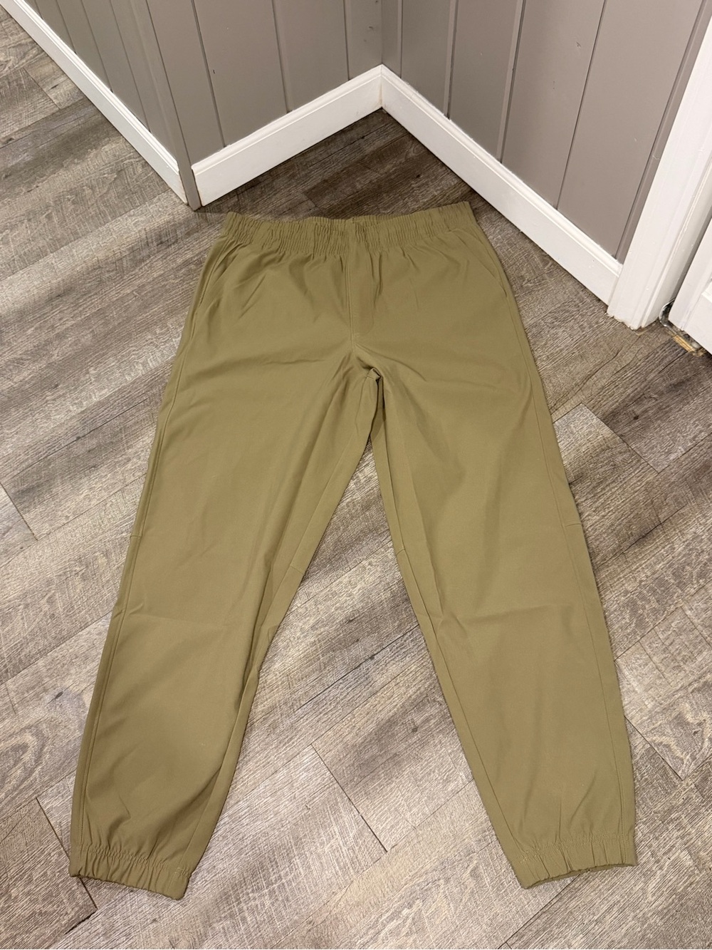 Under Armour Men's Icon Woven Joggers Khaki Size Large